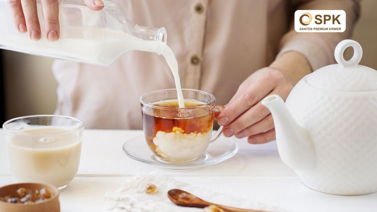 Add creamer to your tea for a creamy, rich taste! Learn ideal measurements, flavor tips, and how to avoid curdling for the perfect cup of tea.